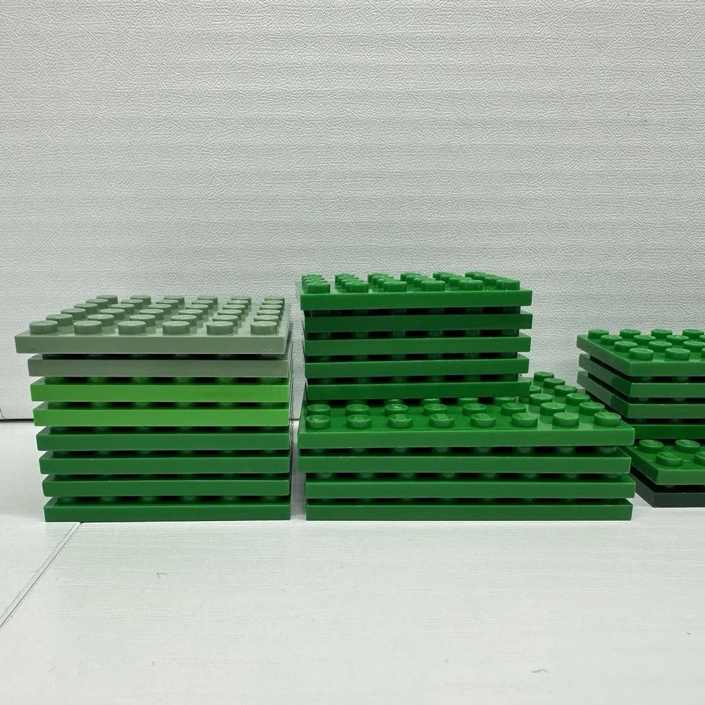 Lego Plates - Assorted Green Plate‎ In Assorted Sizes Lot Of 30